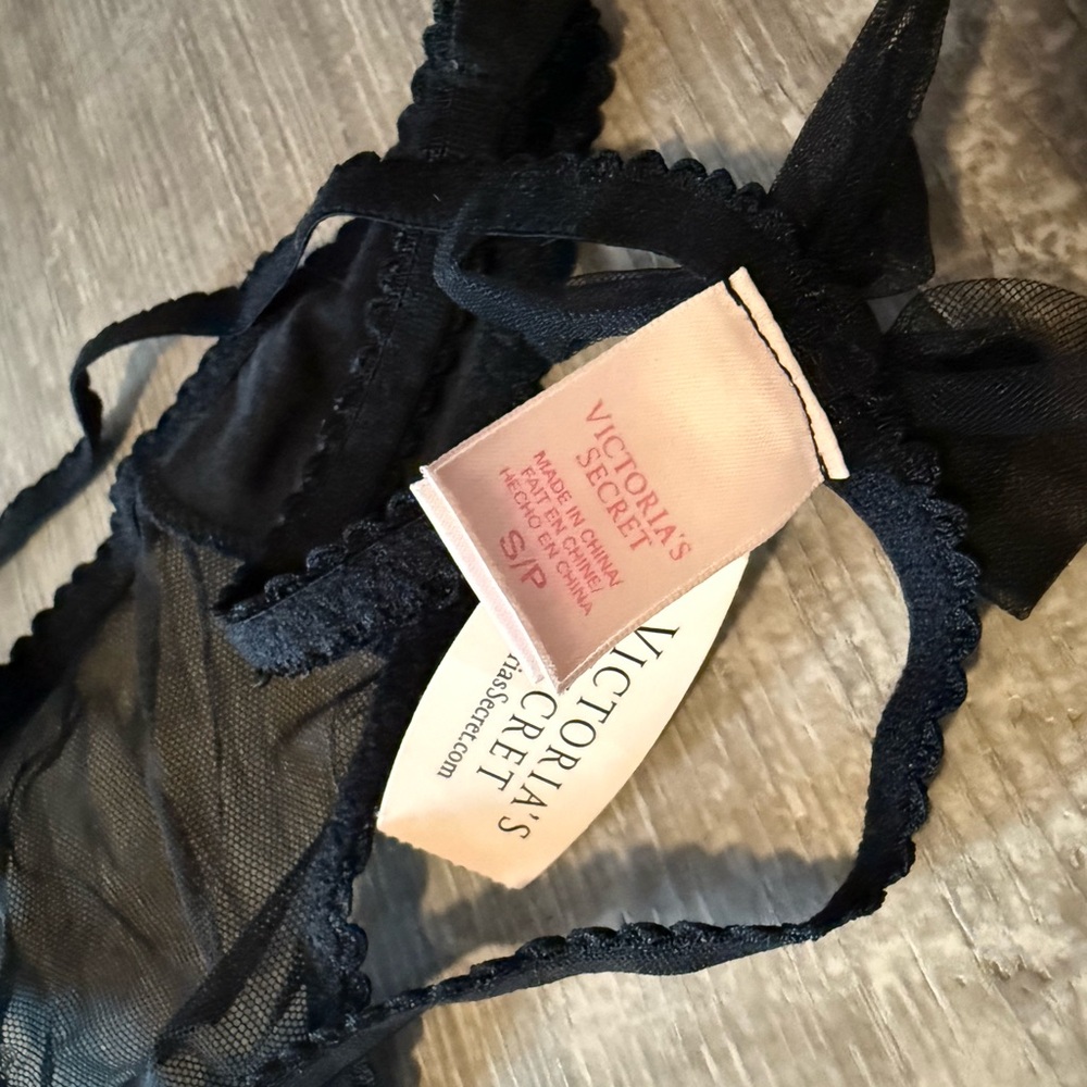 Victoria's Secret Lace Panty Thong Black Bow Sheer - Picture 3 of 3